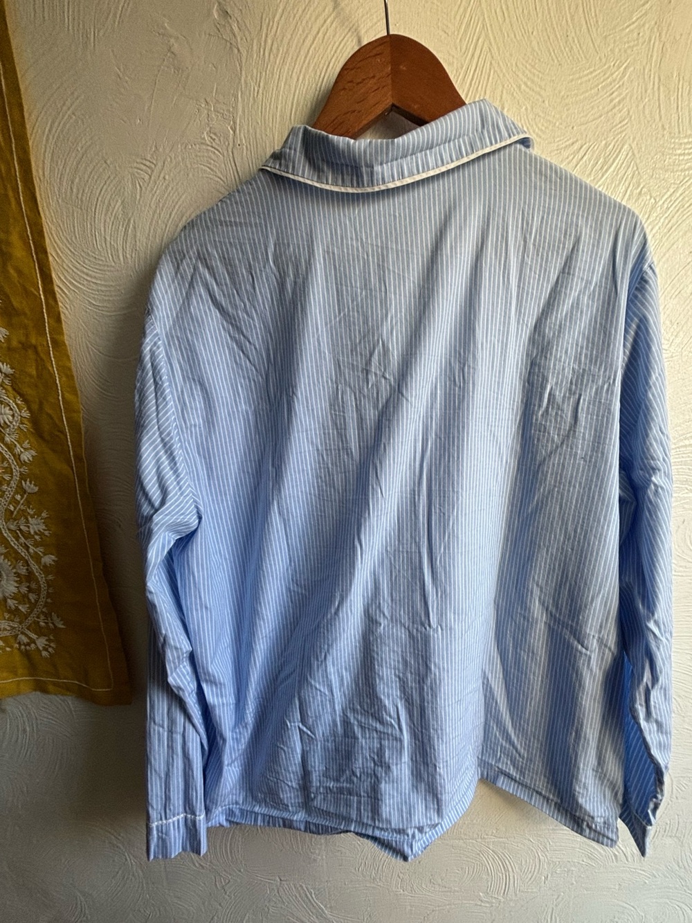 Aritzia Light Blue Pinstripe Cotton Pajama button up top, MEDUIM - Picture 11 of 15